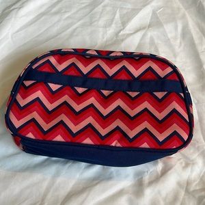 Zig zagged with pink, light pink,red and navy blue colors